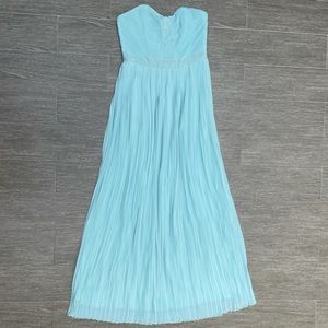 H&M NWT Sweetheart Pleated Gown (Size 10)